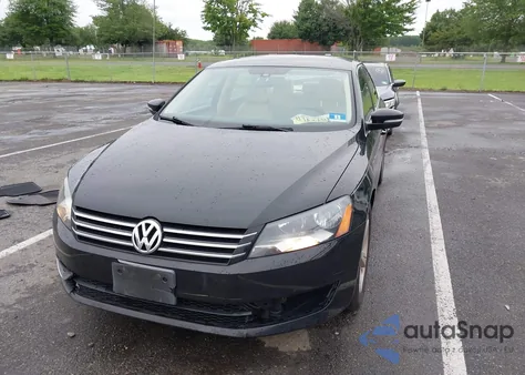 2013 Volkswagen Passat 2.5L Se from USA, damaged, VIN 1VWBP7A35DC108170